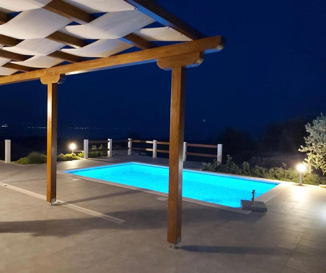 Ancora Villa